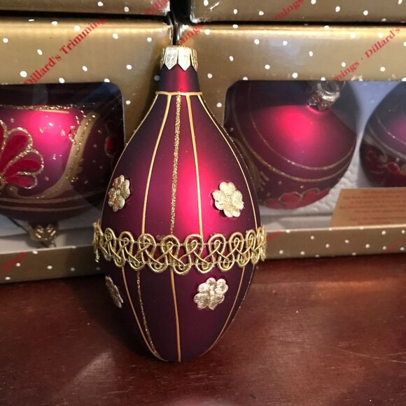 Handcrafted Christmas Glass Ornaments From Dillards 12 Total Pieces - Picture 6 of 7